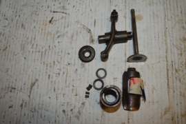 Norton Dominator 88 Rockers/kleppen/veren/inhoud cilinder/kop