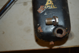Ariel olietank model
