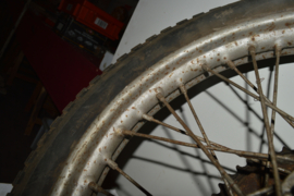 Triumph Achterwiel 19 inch/WM2