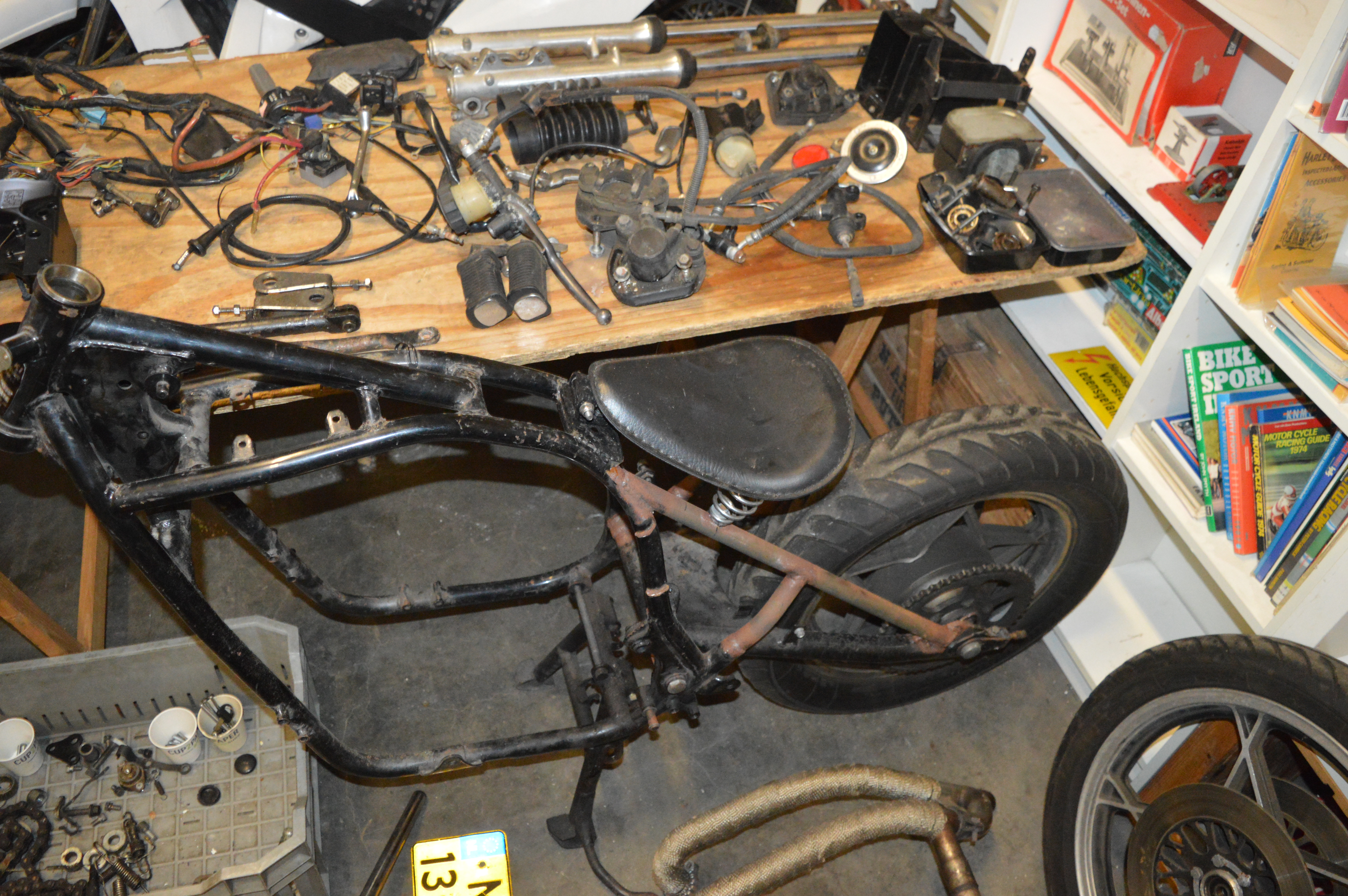 Suzuki GS 550E/1982/ kenteken/stijfframe/project