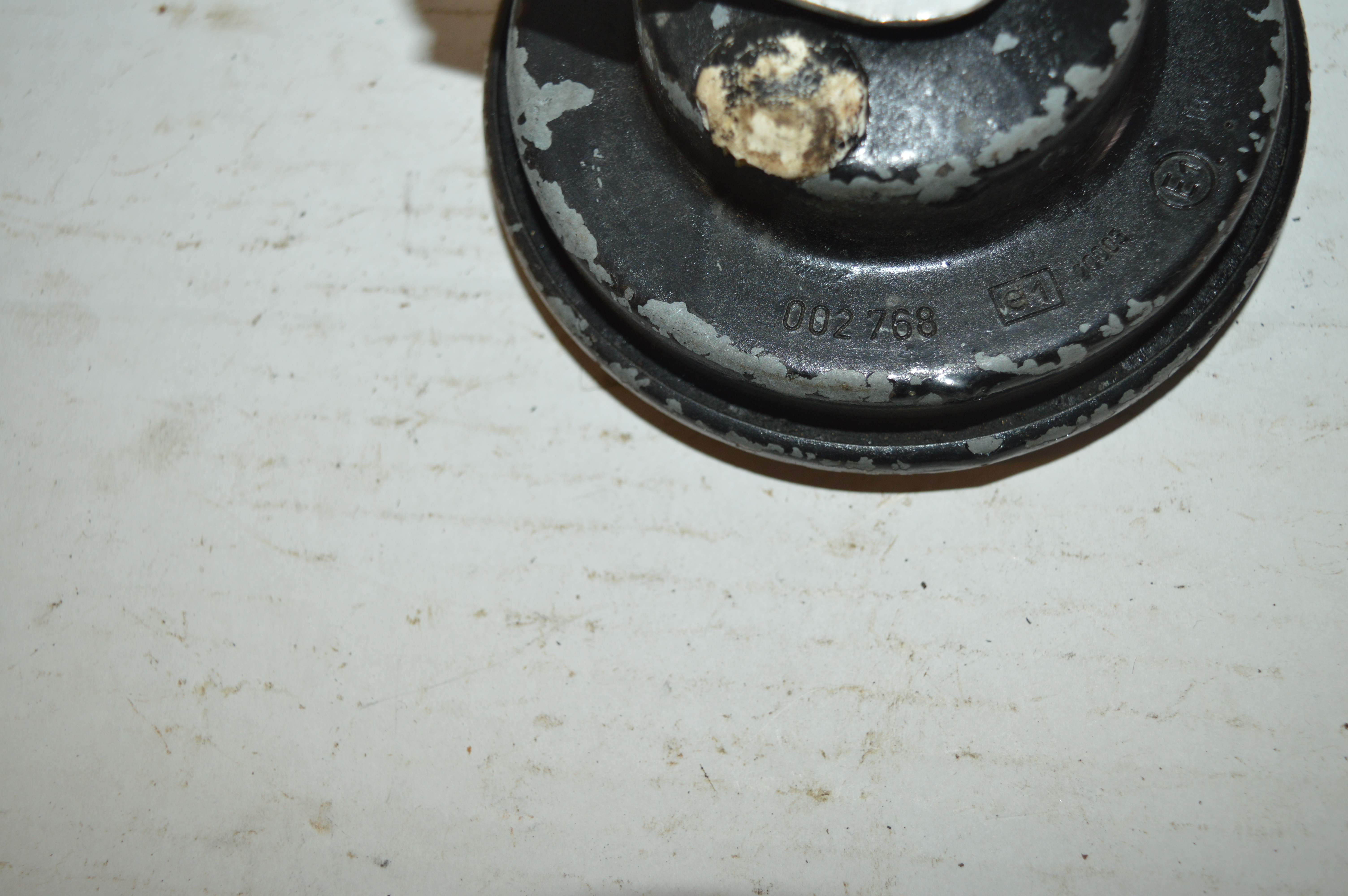 Hella 12 volt/E1 002 768/20005(A)71325