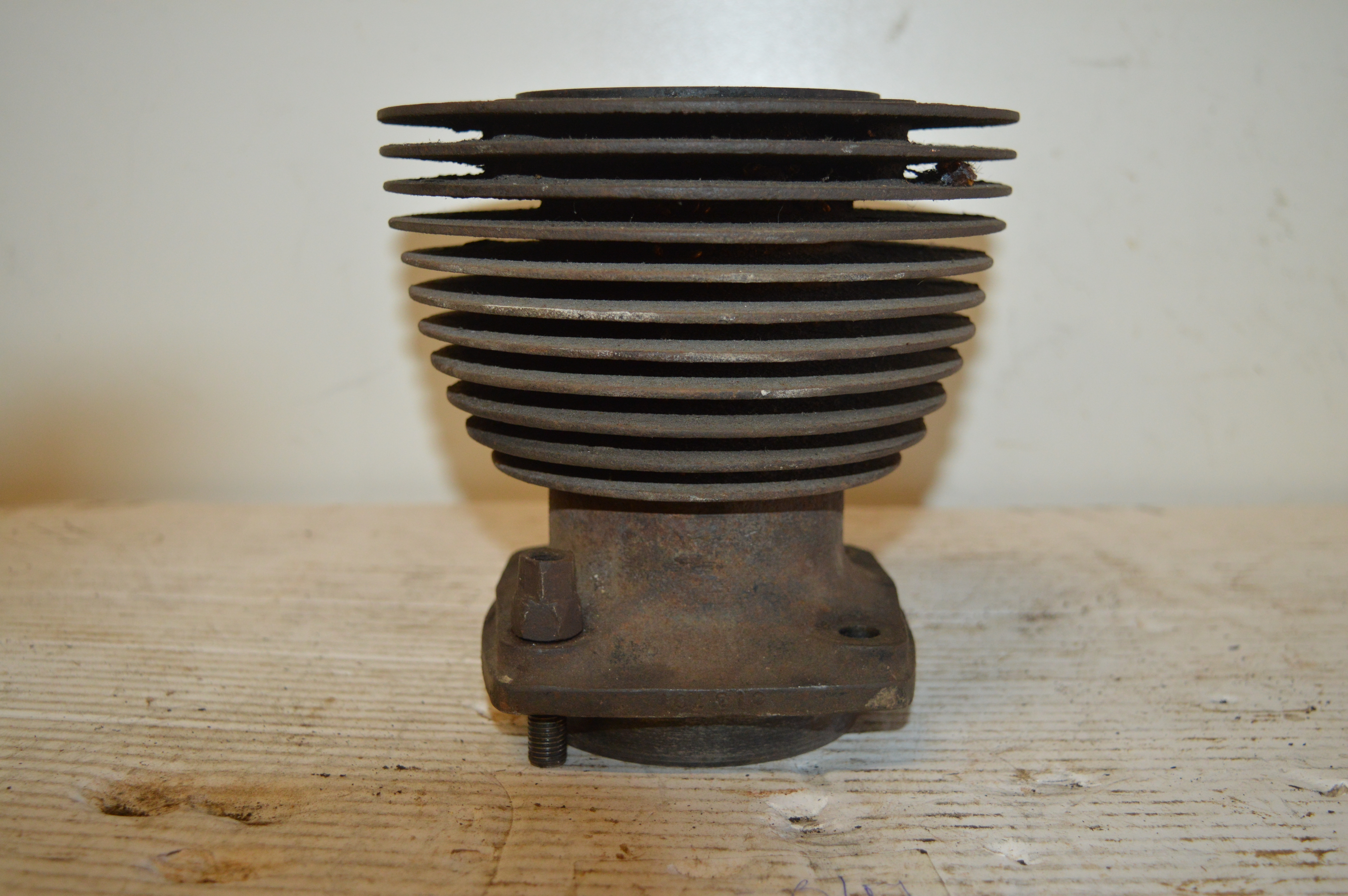 Matchless/Ajs 013731 boring 70.8 mm