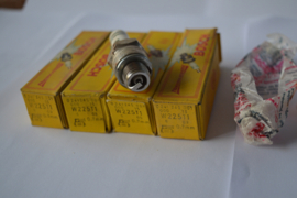 Bosch W225T1 bougie 14 mm/kort/NOS