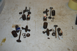 Norton Dominator 88 Rockers/kleppen/veren/inhoud cilinder/kop