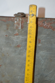 Metalen kisten 59x32x8 cm