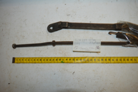 schakel stang lengte 42/73cm/dik 8mm