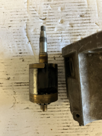 Lucas MO1 magneethuis/anker 10-1943