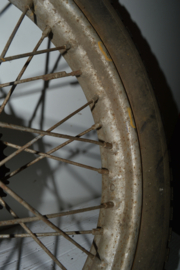 Triumph Achterwiel 19 inch/WM2