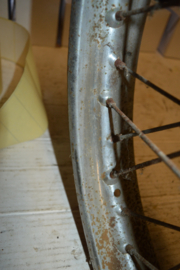 Wiel 19 inch WM2/ 39 spaken Japan