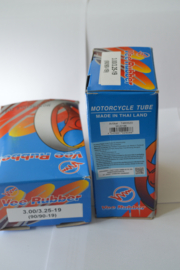 Binnenband 19 inch 3.00-3.25/Vee Rubber