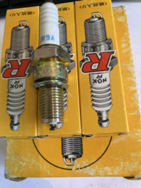 NGK bougie JR9A
