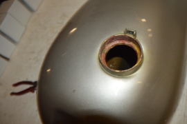 Norton Benzinetank wide line/binnenzijde slechte staat