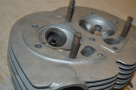 Norton Dominator 88 Cilinderkop T2225