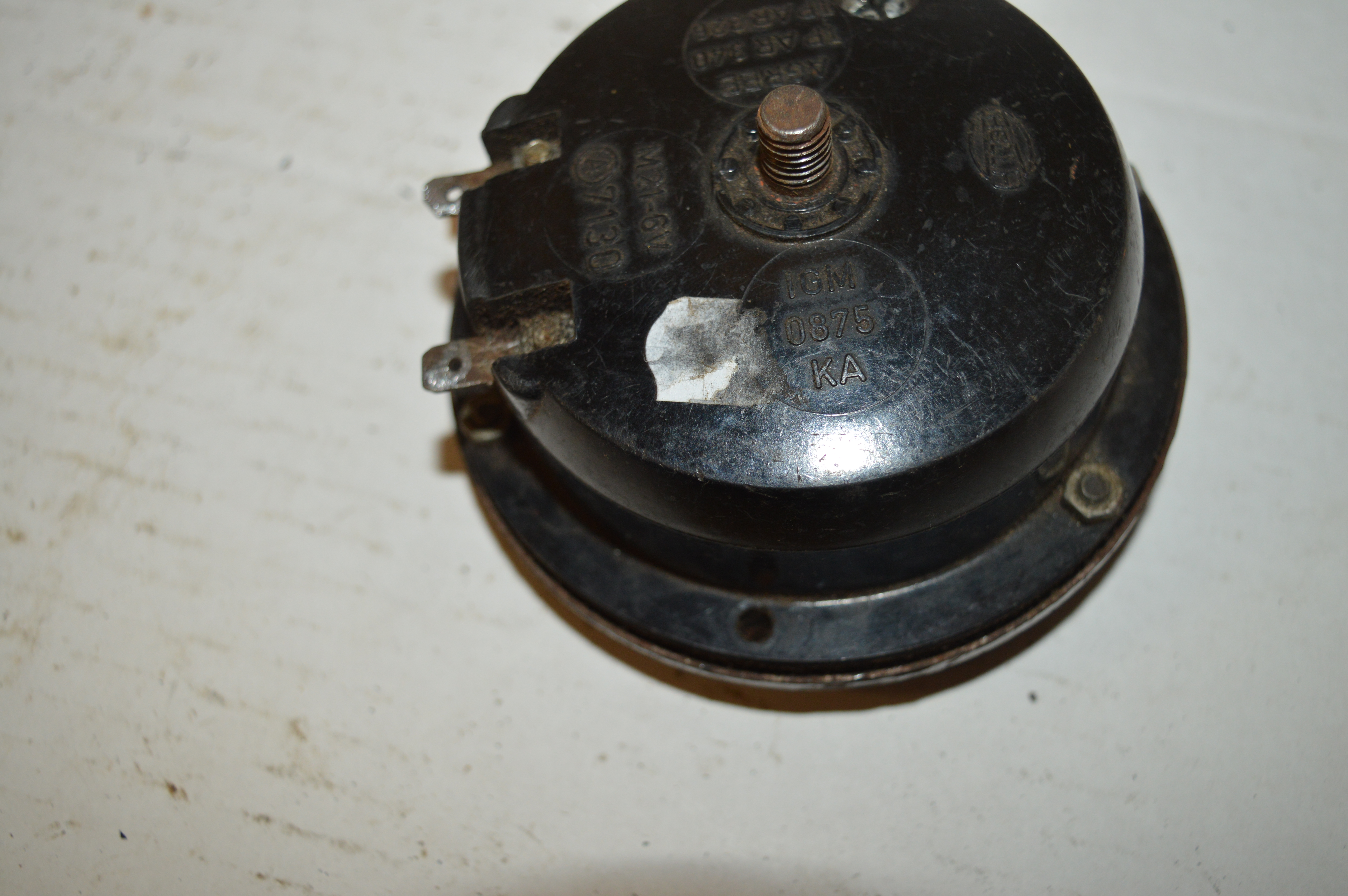 Hella M21/6volt/A7130/werkt niet