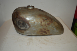 Bsa ZB Benzinetank Goldstar/zeer slechte staat