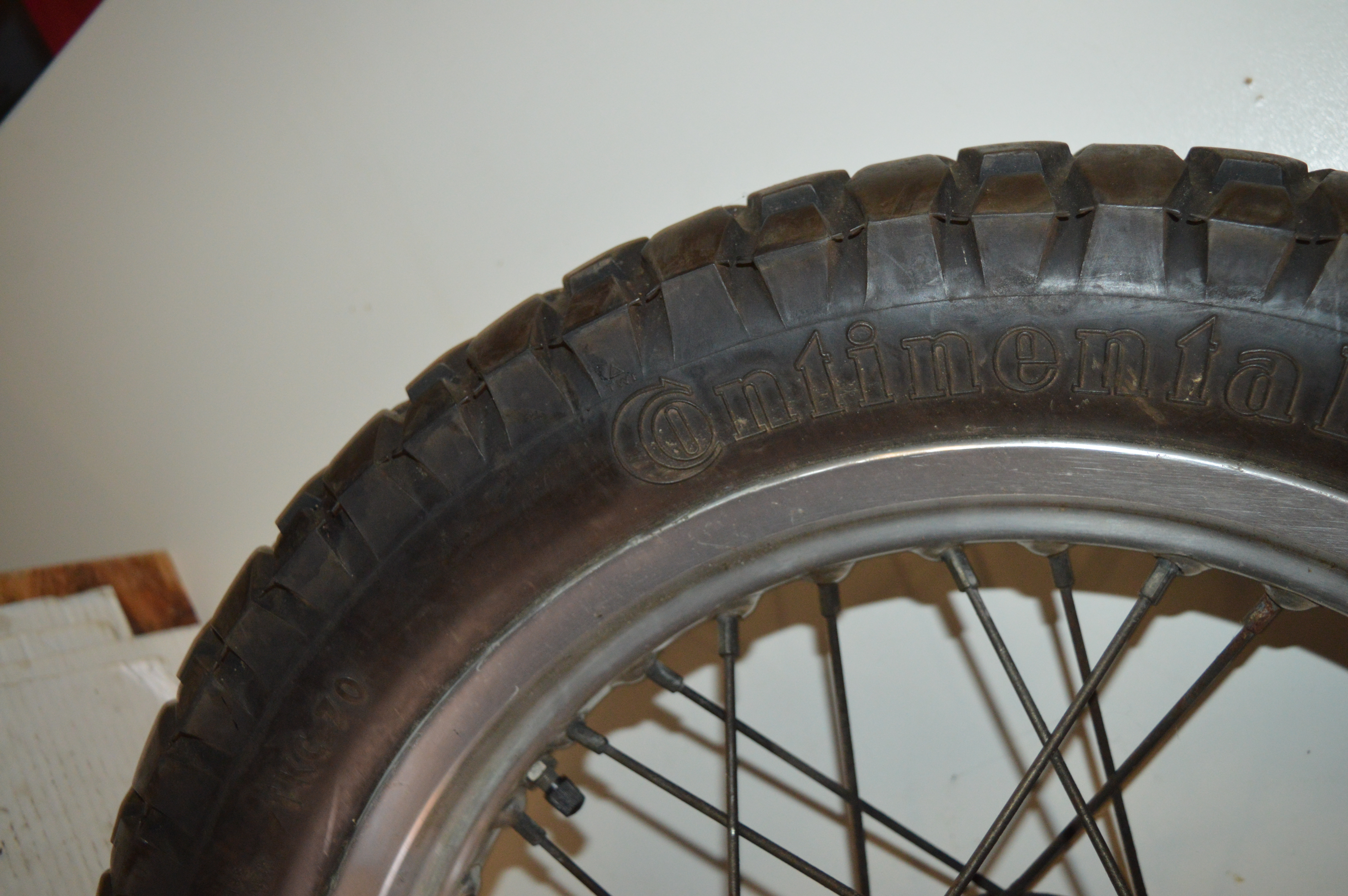 Honda Achter wiel 17 inch 130/80 36 spaken