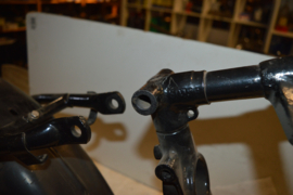 Matchless/AJS Twin frame 30175/spatbord/geen papieren etc