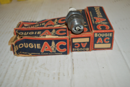 AC Tractor bougie