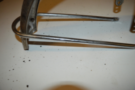 Spatbord Voor 21 inch metaal lengte 67 cm