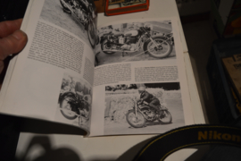 Motorfietsen 1900-1960/Hans van Dissel