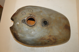 Bsa ZB Benzinetank Goldstar/zeer slechte staat