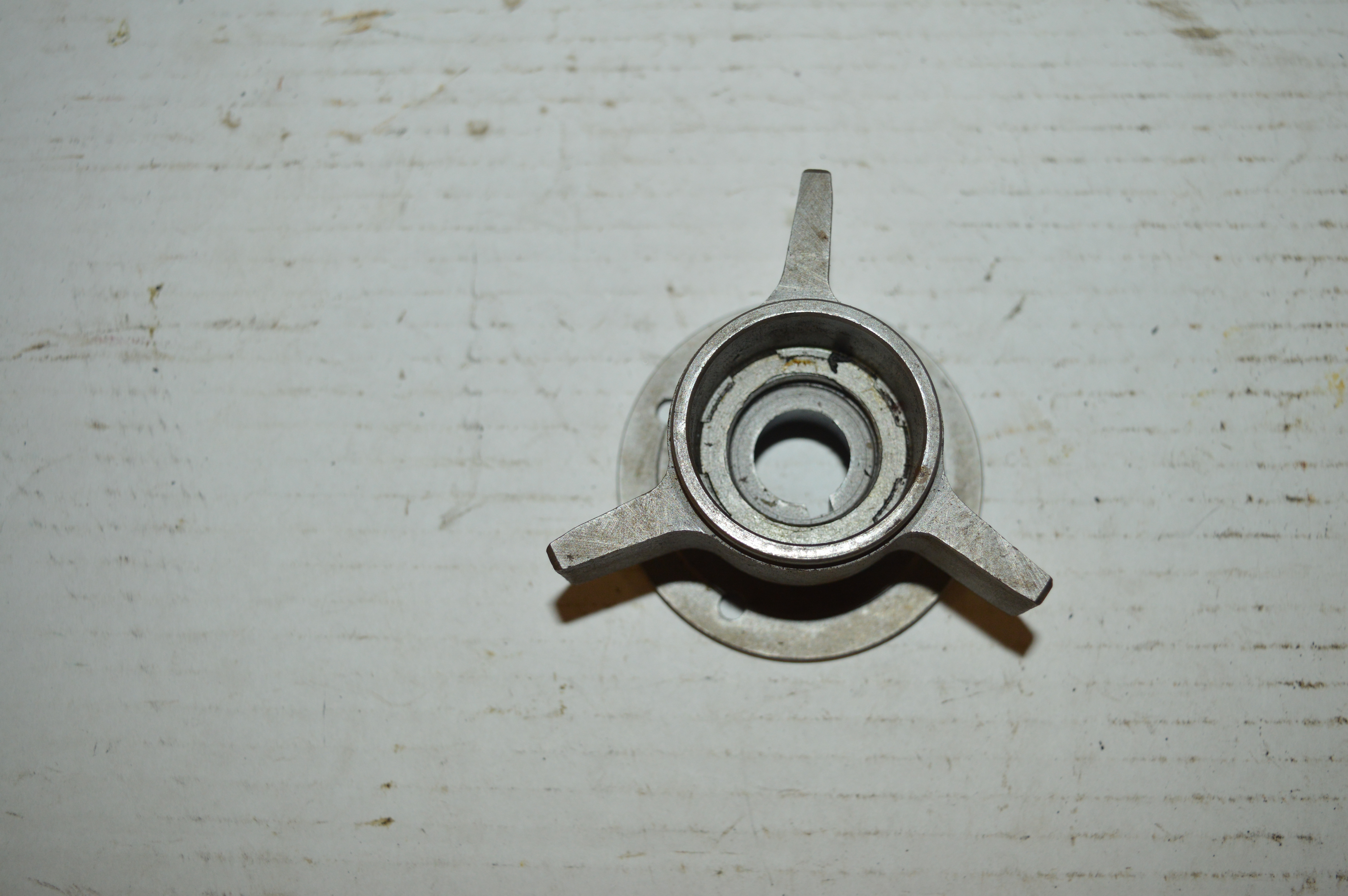Triumph binnen kern/adapter koppeling/NOS