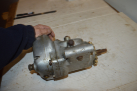 Norton AMC 4 bak/N8739