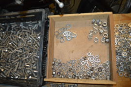 RVS Bouten/moeren/ringen M12/M16