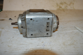 Magneet 2 cilinder c6/21031/ Z43