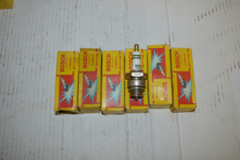 Bosch M145T1/M8A bougie 18 mm