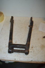 Matchless/AJS achter brug