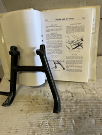 Triumph3/Bsa3 midden bok met veer
