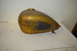 Zundapp Benzinetank breed model