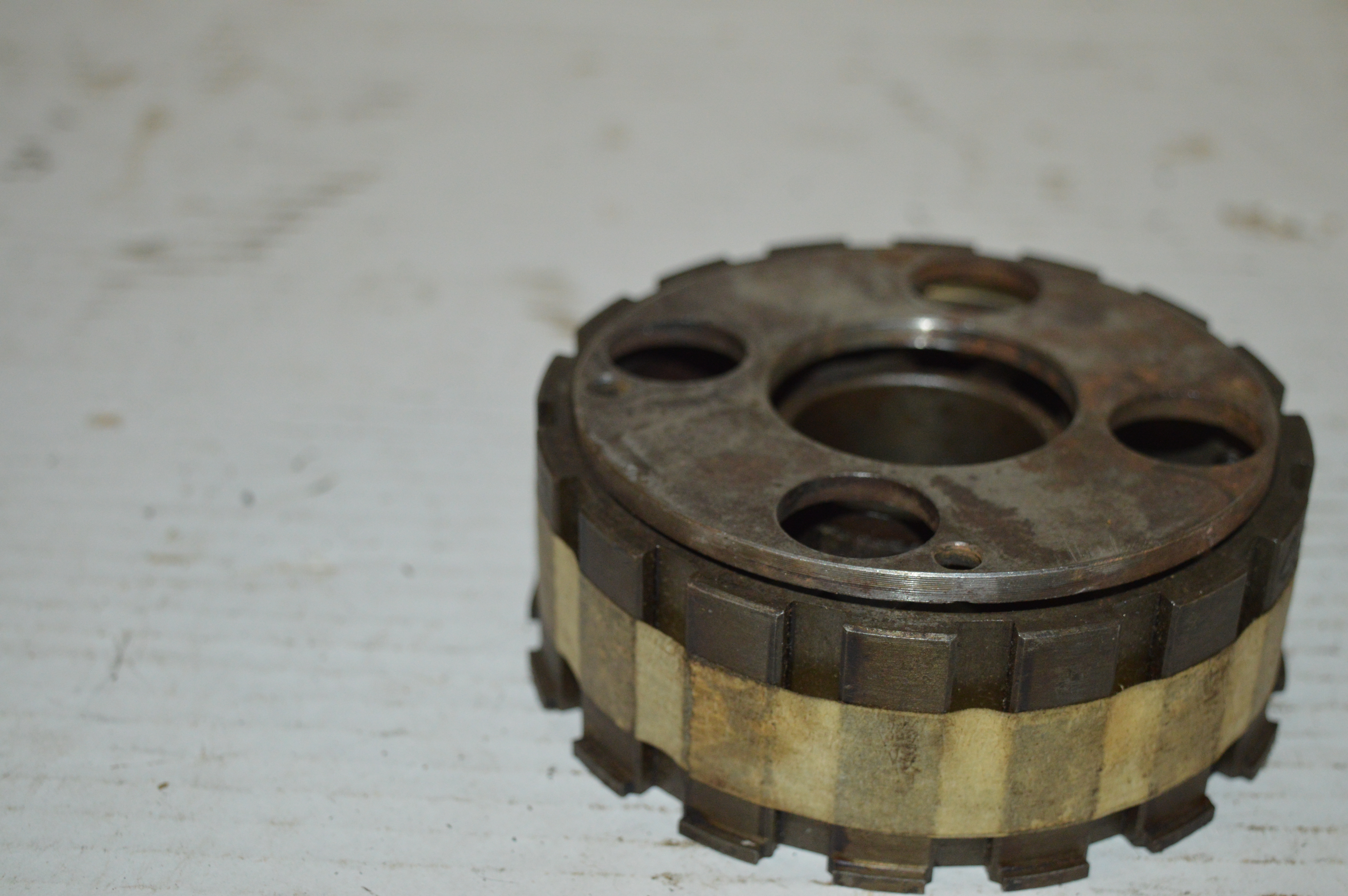 Triumph koppeling binnenhuis 4 gaten