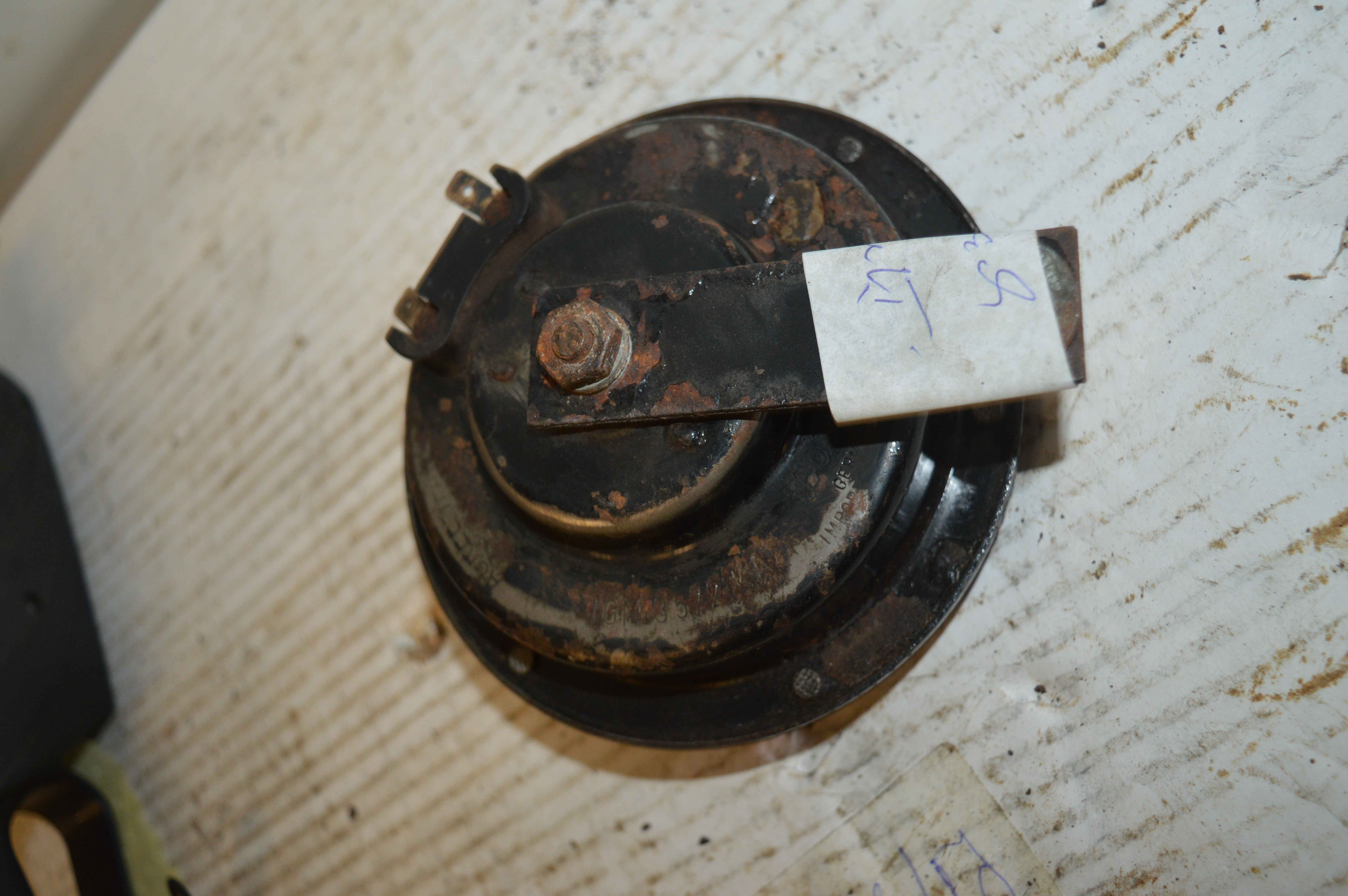Bosch 12 volt IGM 35572KA werkt