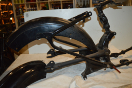 Matchless/AJS Twin frame 30175/spatbord/geen papieren etc