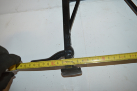 Midden bok breed 16  cm breed/hoog 26 cm