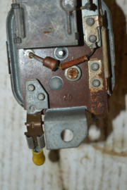 Bosch 0190 350 063 12/14 volt regelaar