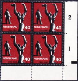 Plaatfout 838 PM Postfris in blok van 4 Cataloguswaarde 30.00