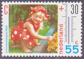 Plaatfout 1444 P Postfris Cataloguswaarde 60.00 E-5822