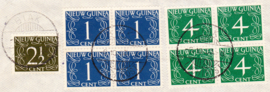 2x Nederlandse Port uitgiftes op complete brief gestempeld te Manokwari 7-10-1953 Nieuw Guinea