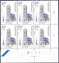 Plaatfout  1324 P  Postfris in blok van 6 Cataloguswaarde  8.00