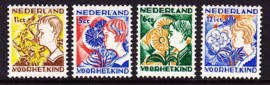 NVPH  248/251 Kind 1932  Ongebruikt  Cataloguswaarde 45.00   E-4557