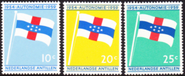 NVPH  304-306 ''5 jaar Statuut voor het Koninkrijk'' 1959  Postfris cataloguswaarde: 1,80