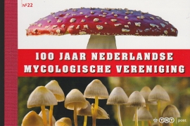 Prestigeboekje PR 22  ''100 jaar Ned. Mycologische vereniging'' cataloguswaarde 18,00