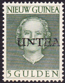 Ned. Nieuw Guinea / UNTEA  Opdrukafwijking UNafw PM5  op de 5 Gld. Postfris