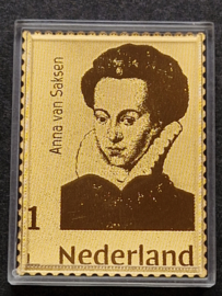 Nederland Massief gouden postzegel  Anna van Saksen