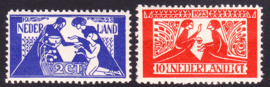 NVPH 134-135 Toorop Postfris Cataloguswaarde 100.00