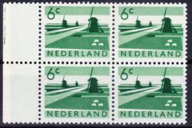 Plaatfout 793 PM in blok van 4 Postfris Cataloguswaarde 12,00