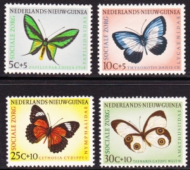 NVPH 63-66 Sociale Zorg ''Vlinders'' Postfris cataloguswaarde 6,00